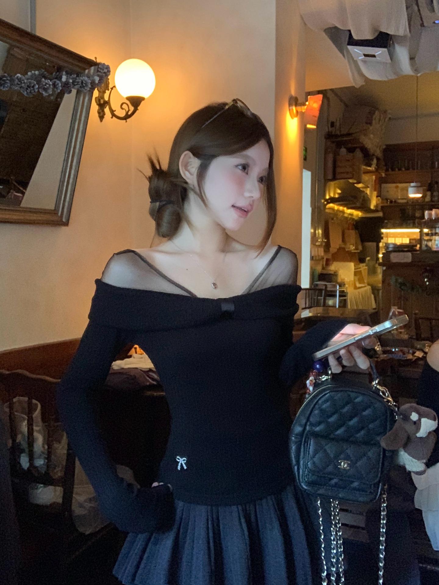 Spicy Girl One-Shoulder Mesh Bow Long-Sleeve T-Shirt - Slim-Fitting, Flattering Spring Top M чёрный