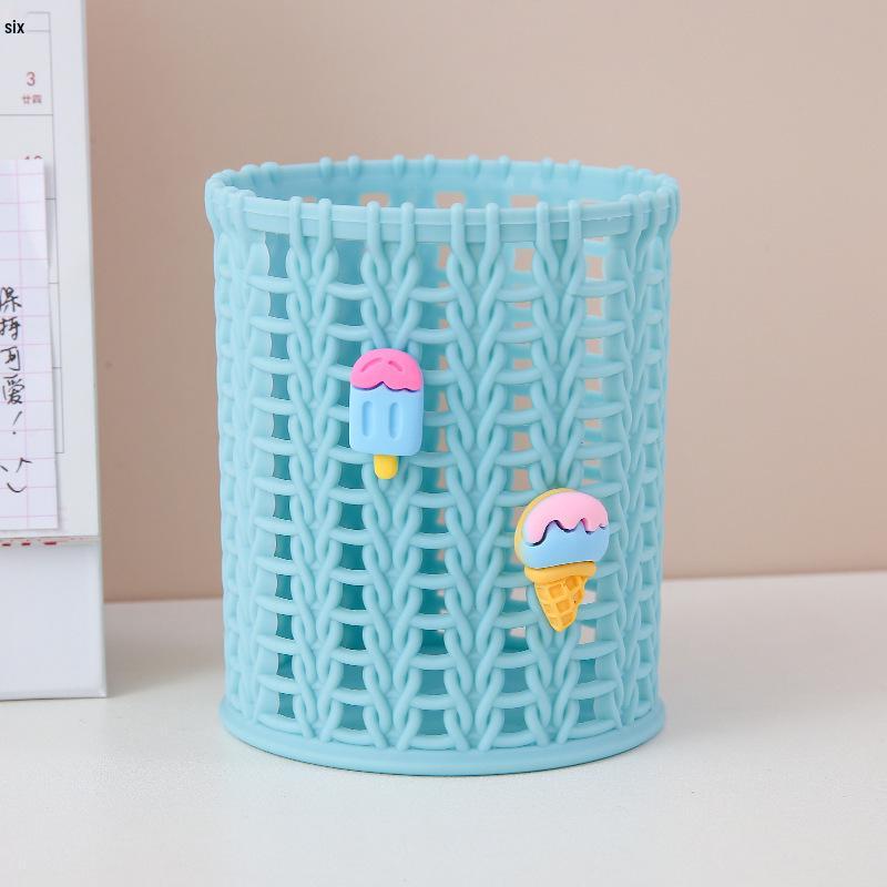 Creative Cartoon Rattan-Style Pen Holder: Cute Round Plastic Pencil Case for Students and Office Desk Storage.