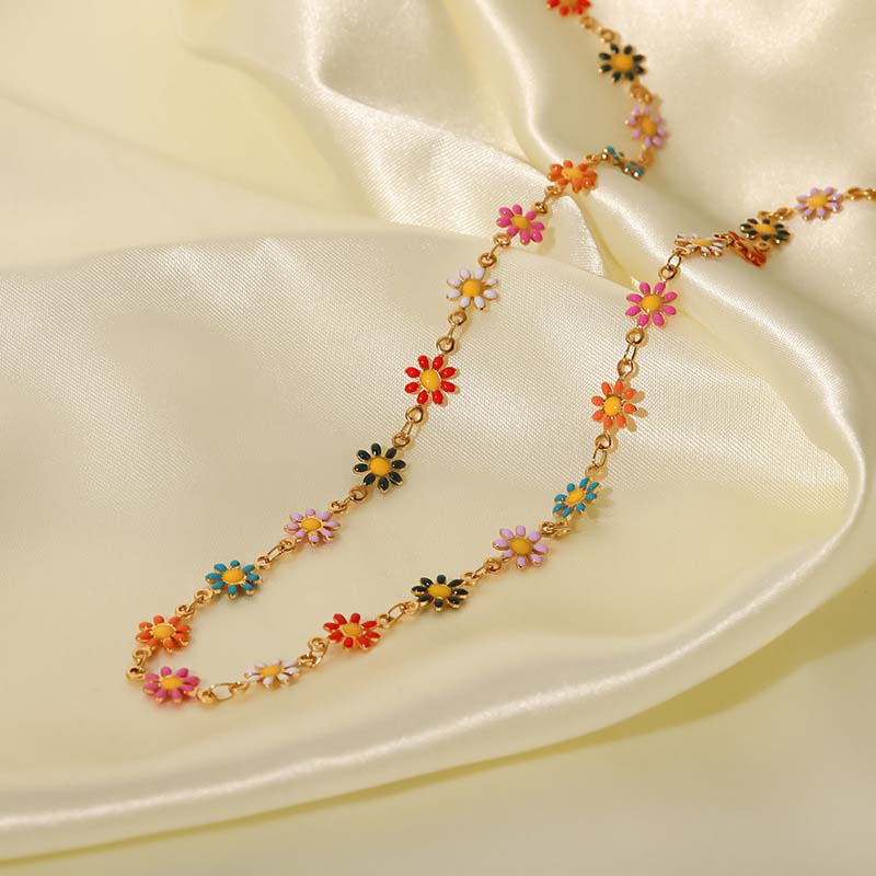 Stainless Steel Colorful Daisy Flower Choker Necklace for Women Fashion Gold Color Clavicle Chain Necklace Jewelry Gift