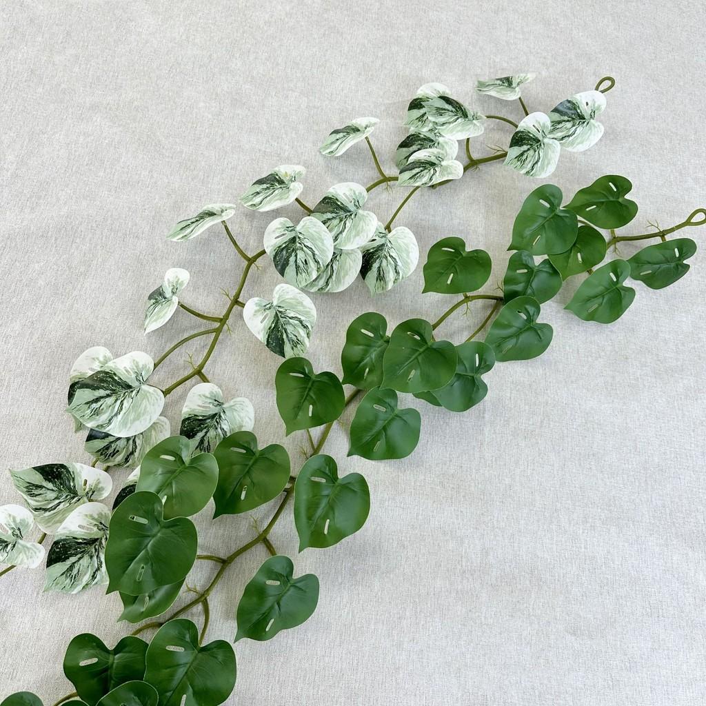 Faux Greenery Wall Panel With Plastic Material For Wedding Photography And Interior Decoration