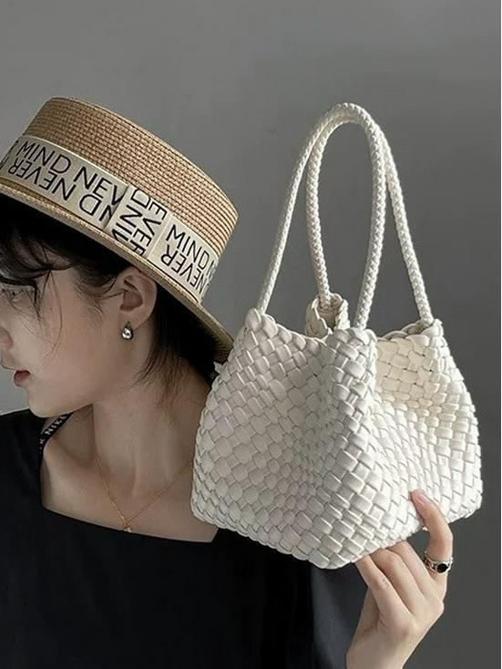 Niche Handmade Woven Dumpling Bag: 2025 High-End Drawstring Handbag & Mother-Child Market Bag