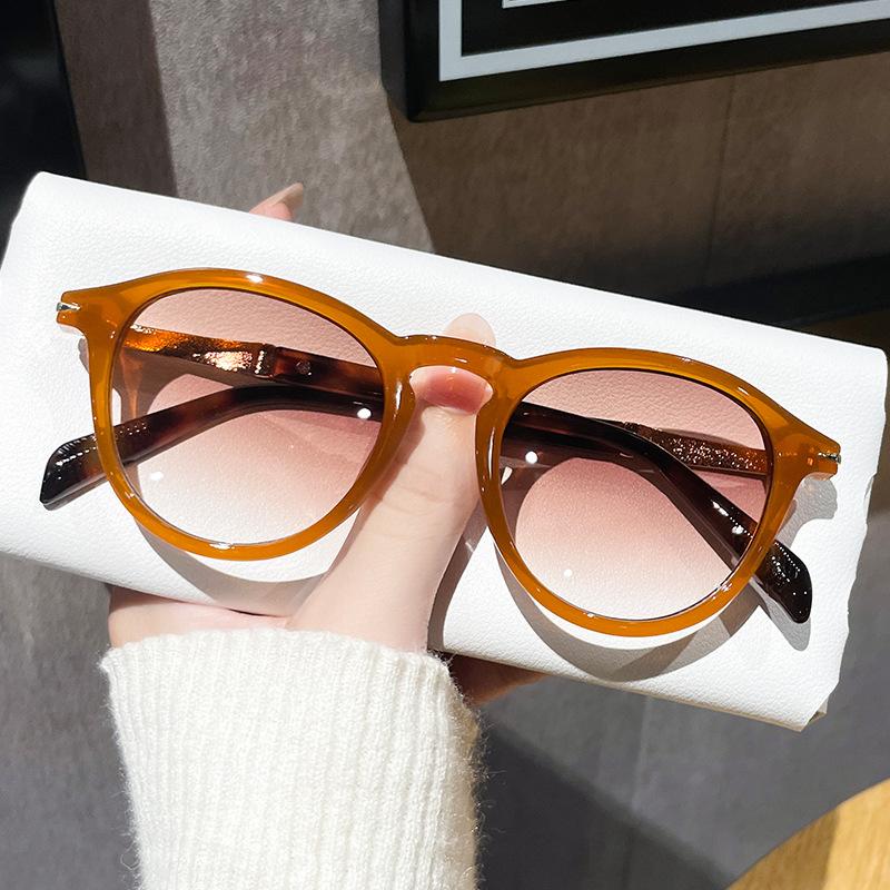 Retro Round Sunglasses Women Men Brand Design Ocean Gradient Lens UV400 Sun Glasses
