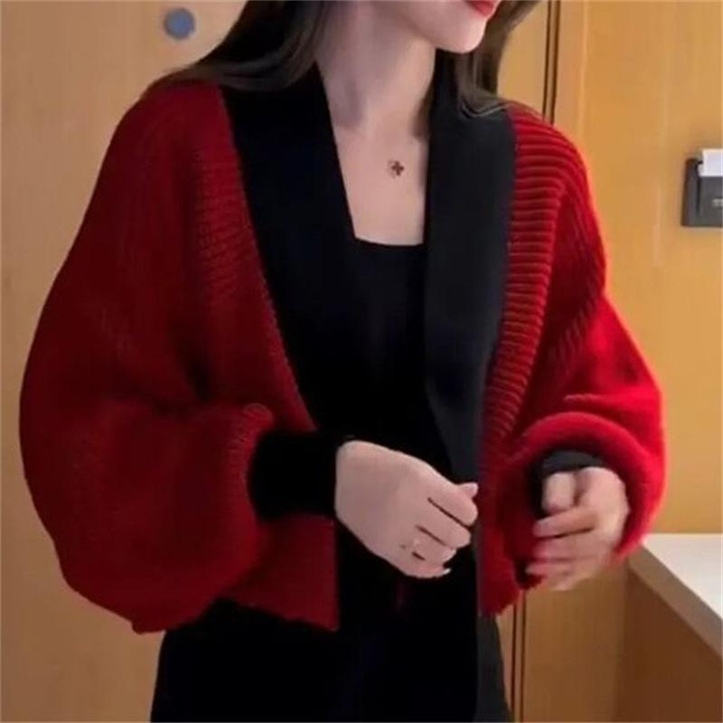 2025 Autumn and Winter New Lazy Style Color Matching Sweater Jacket Femininity Celebrity Style Versatile Women's Knitted Cardigan