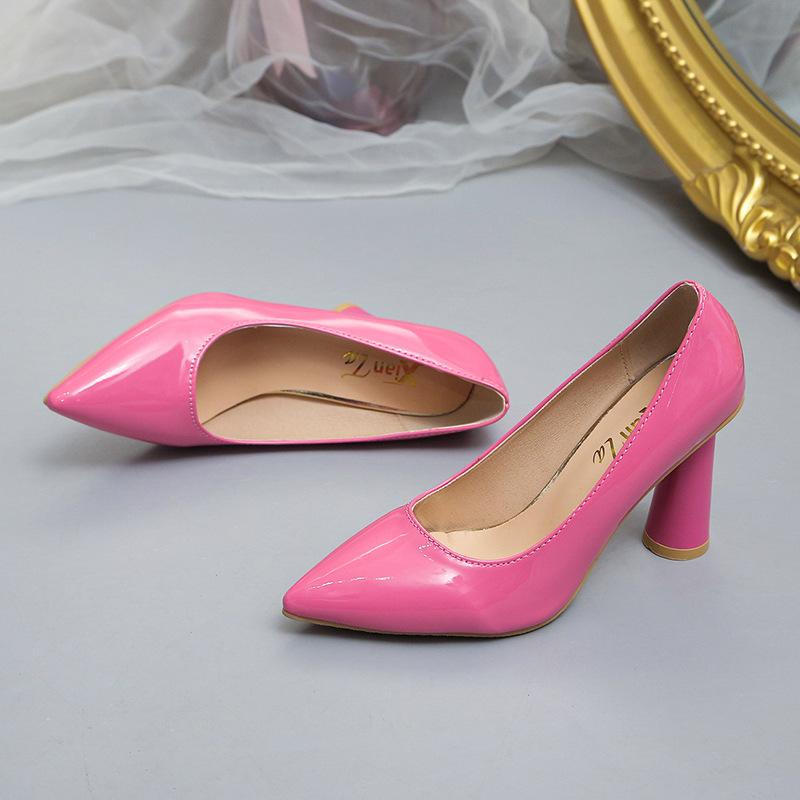 French Single Shoes Women's Spring 2025 New Shallow Thick Heels Women's Shoes Pointed Patent Leather Celebrity Temperament High Heels Women