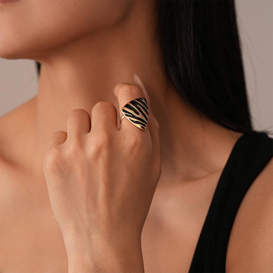 Oil dripping leopard print striped triangular open ring temperament index finger ring jewelry