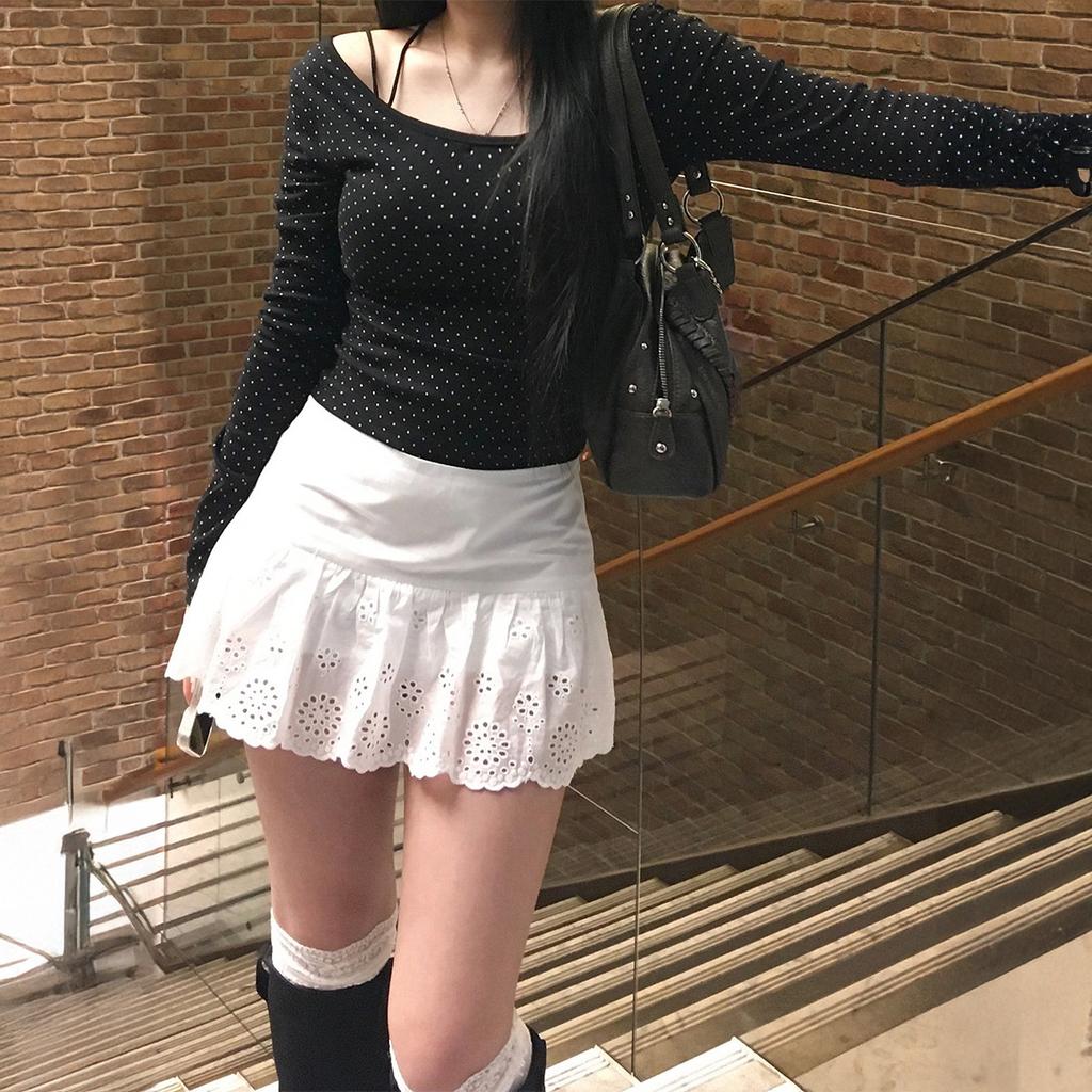 Damen gepunktete Langarmbluse quadratischer Ausschnitt schmale Passform lässiges Oberteil für den täglichen Look