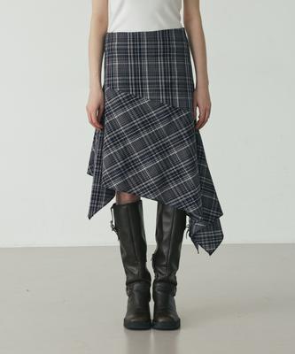 Linte Diagonal Bias Check Skirt Navy