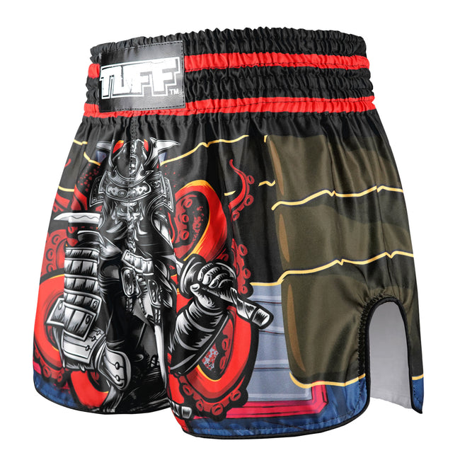 Bestseller TUFF Muay Thai Boxshorts hochgeschnitten im Retro-Stil „The Undefeated Steel Spirits“