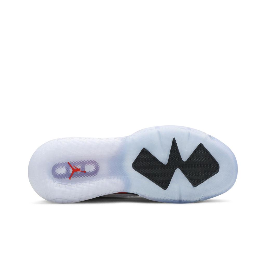 Air Jordan Mars 270 'Fire Red' (Unisex) White / Fire Red / Black Vintage Basketball Shoes CD7070 100