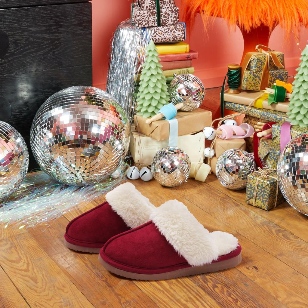 Fashion Litfun Winter Fur Women Slippers Fashion Fluffy Fur Slippers Furry Fuzzy House Slippers Indoor Warm Bedroom Comfy Plush Slippers