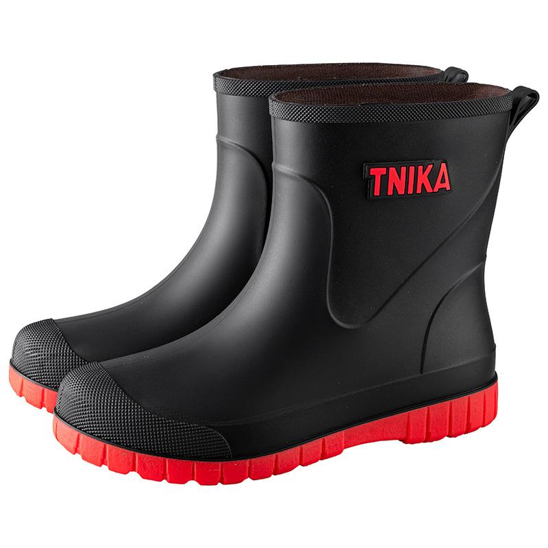 Men's medium rain boots tide and rainy day travel wading shoe bundle waterproof men's rain shoes non-slip rubber shoes thermal cover shoes