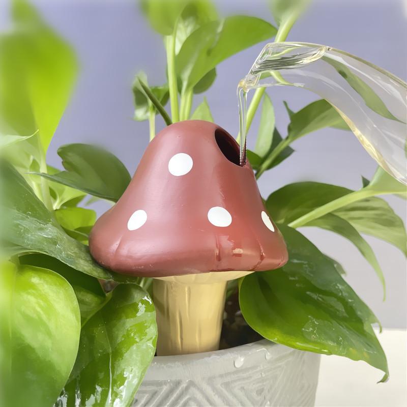 4PCS Terracotta Self Watering Stakes Mushroom Shape Self Watering Globes Plant Watering Stakes Drip Irrigation Watering Devices