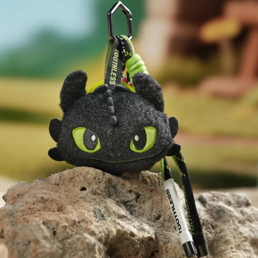Universal Studios "How to Train Your Dragon" Toothless Plush Keychain - Night Fury Toy Ornament Pillow