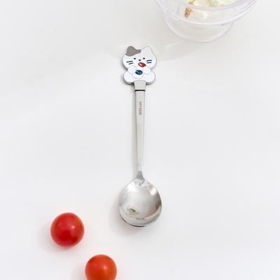 Niedlicher Milchkatzenlöffel_KT4125011