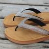 Fashion Women's Fashion Flat Sandals Summer New Round Toe Clip Crystal with Soft Sole Anti-slip Wear-resistant Flip-flops
