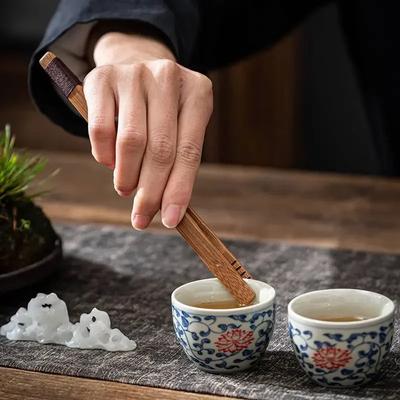 1 pince à thé en bambou - Naturelle Durable Rétro Faite à la main Légère Pince à thé pour une manipulation facile