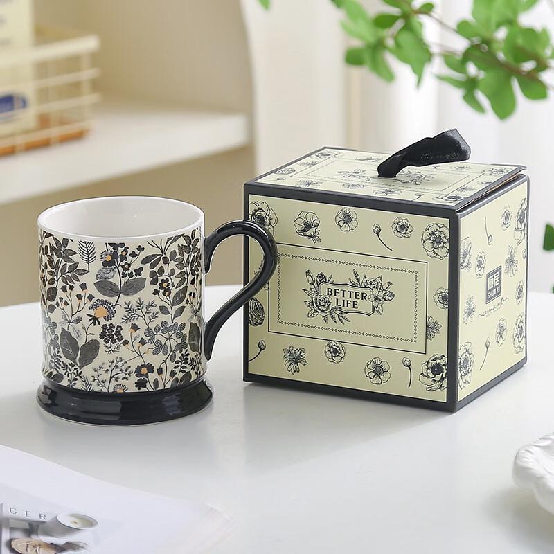 

Floral Ceramic Mug Gift Set