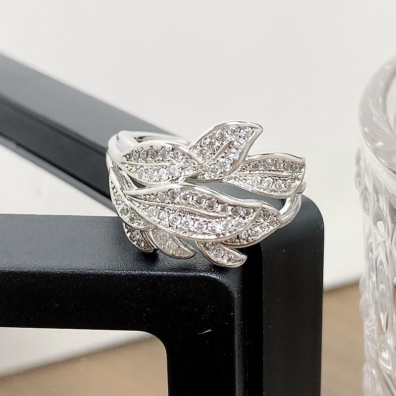[Ye Yu Xinghui] Light Luxury Feathers And Leaves Full Of Diamonds, Zir*****Pen Ring, Niche High-End Ring Woman