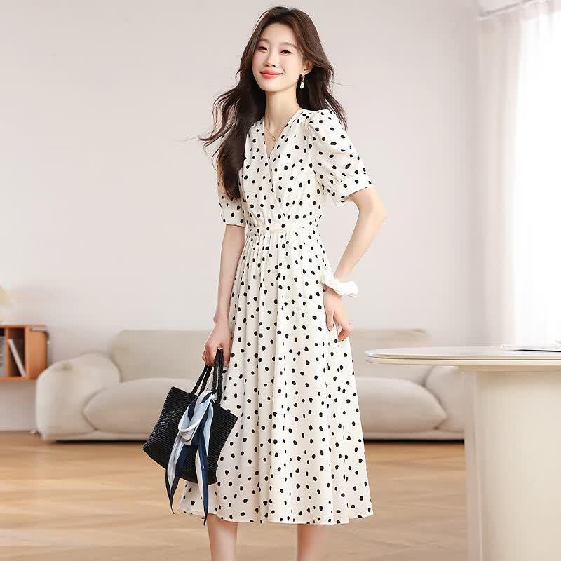 La Chapelle Versatile A-Line V-Neck Summer Dress S