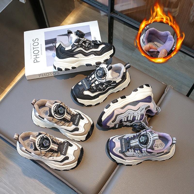 Girls' fleece sneakers 2025 autumn and winter children's knob buckle medium old children's dad shoes non-slip soft sole fleece warm