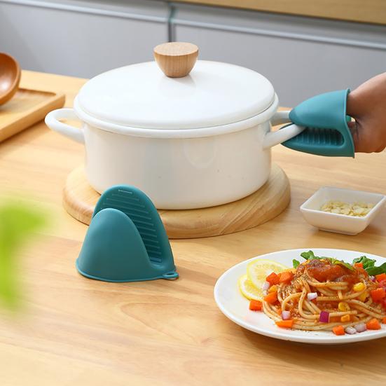 2Pcs/Set Butterfly Gloves Fingertip Wearing Stripes Heat Insulation Pot Clip Silica Gel Kitchen Insulated Soup Pot Glove for Home