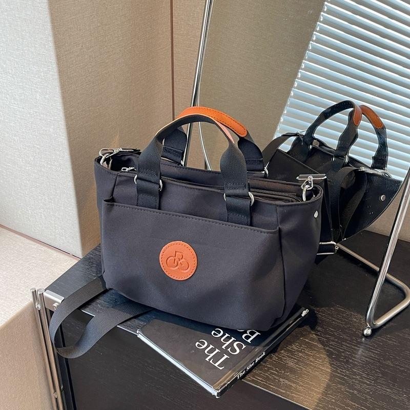 Women's Bag Handbag Casual Shoulder Messenger Bag New Urban Simple and Lightweight Women's Bag