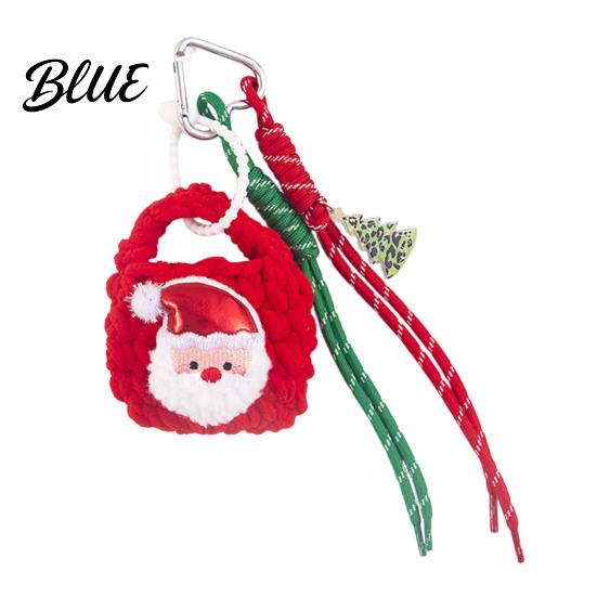 Santa Claus Bag Charm Christmas Charm Crochet Keychain Pendant with Knitted Holiday Embellishments Faux Leather Star Xmas Hanging Decor for