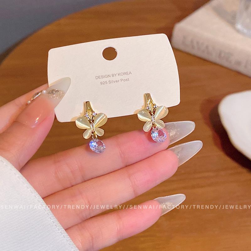 Temperament opal flower ear buckles women s design earrings ears