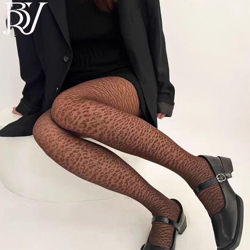 Leopard Print Jacquard Slimming White Pantyhose for Women - Retro, Sexy, and Perfect for Early Autumn