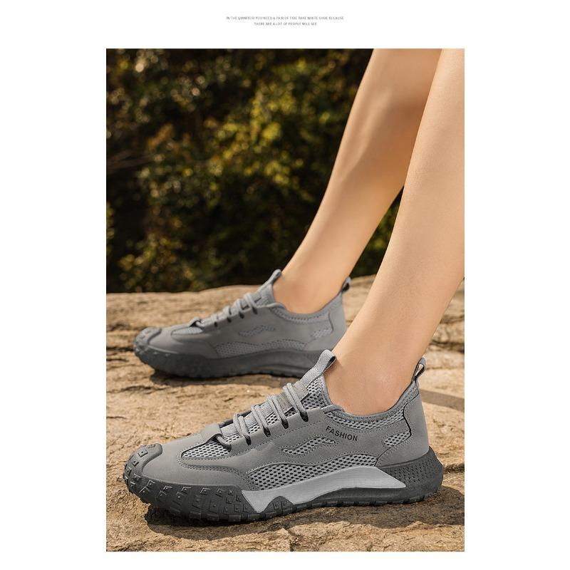 Men's Summer Breathable Mesh Outdoor Hollow Sports Shoes, Wear-Resistant Fashionable Casual Footwear.