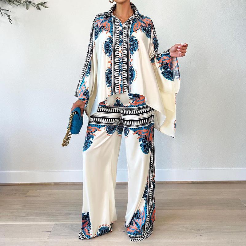 

Autumn 2025 Fashion Print Two-Piece Set: Lapel Batwing Sleeve Top & Loose Long Pants Medium синій