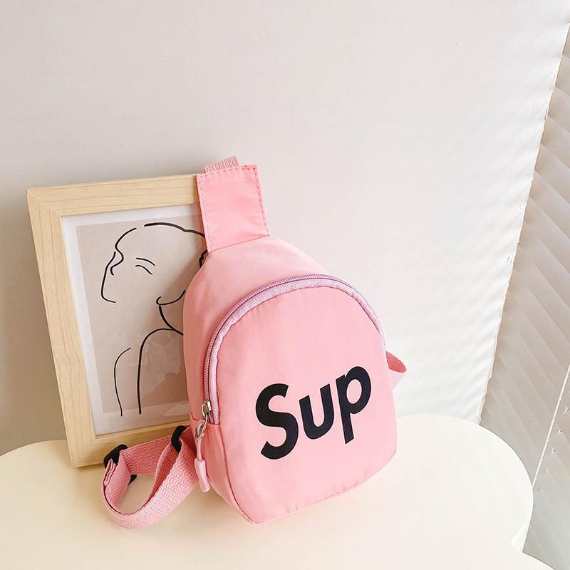 

Cute Children s Crossbody Bag In Colorful Canvas With Trendy Lettering For Outings розовый