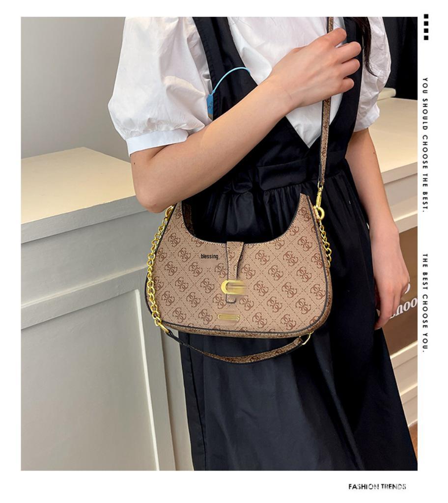 Luxurious Women's Crescent Crossbody Bag – Versatile, Fashionable, and Bestselling