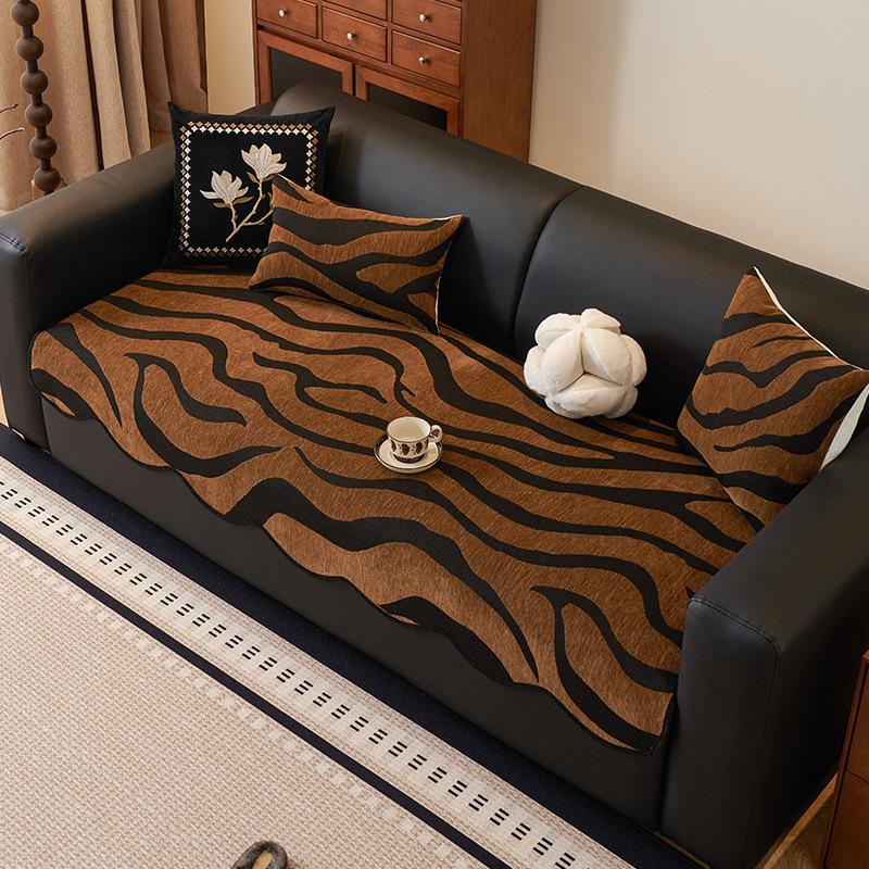 New Sofa Cushion Light Luxury High Sense Simple Modern Non-Slip Seat Cushion Four Seasons Universal Chenille Cover Towel