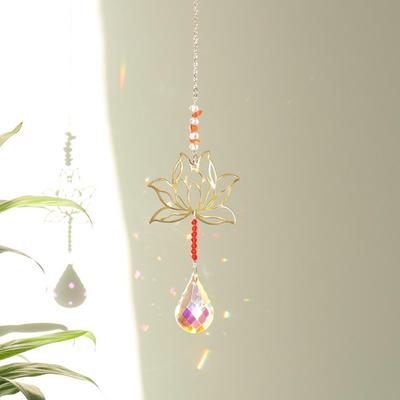 Goldener Lotus Kristall Sonnenfänger Anhänger - Buntes DIY Gartenornament T113 Handgefertigt