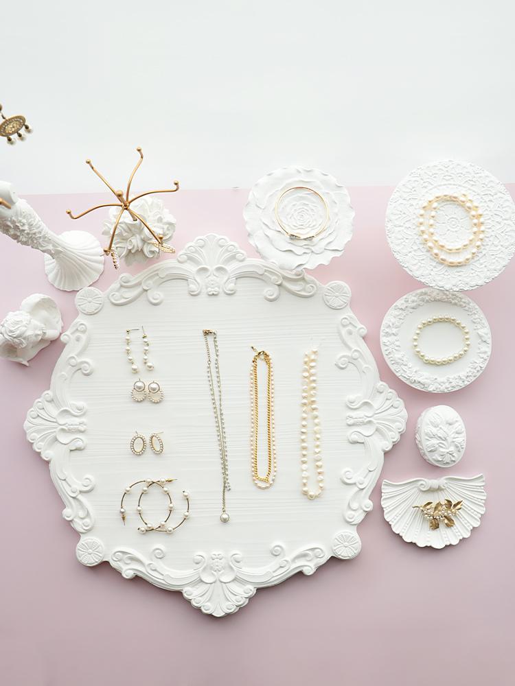 Photography Jewelry Display Shelf Creative Gypsum Round Relief Tray Counter Jewelry Display Shelf Photography Display Props