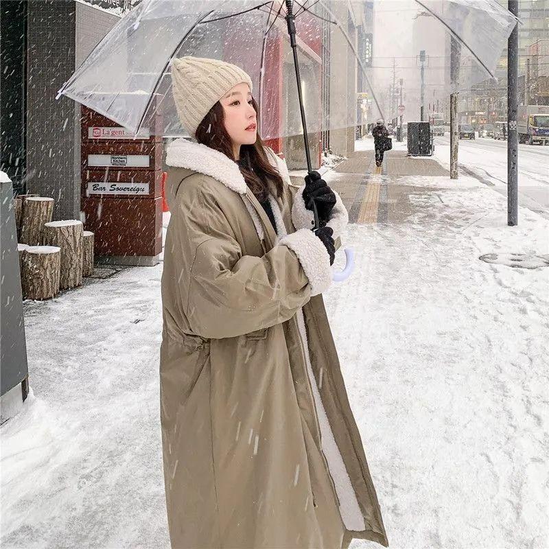 Cappotto Ispessito in Lana d'Agnello Imbottito in Cotone Femminile Inverno Versione Coreana Ampio Lunghezza Media Cappotto Imbottito in Cotone Torta Superare Cappotto Imbottito in Cotone Cappotto