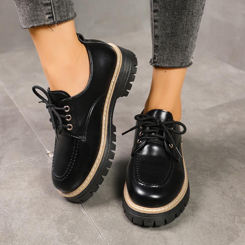 Large-sized Women's Shoes for Autumn Thick-soled Versatile Patent Leather Single Shoes Lofu Shoes