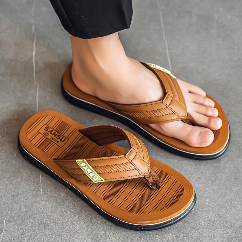 Flip-flops men's summer wear new non-slip pinch slippers men's trend outdoor beach shoes cool slippers