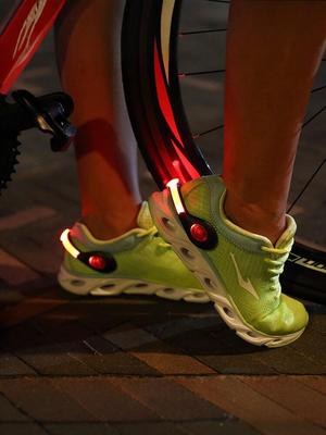 USB Rechargeable Waterproof LED Shoe Clip Light for Night Running