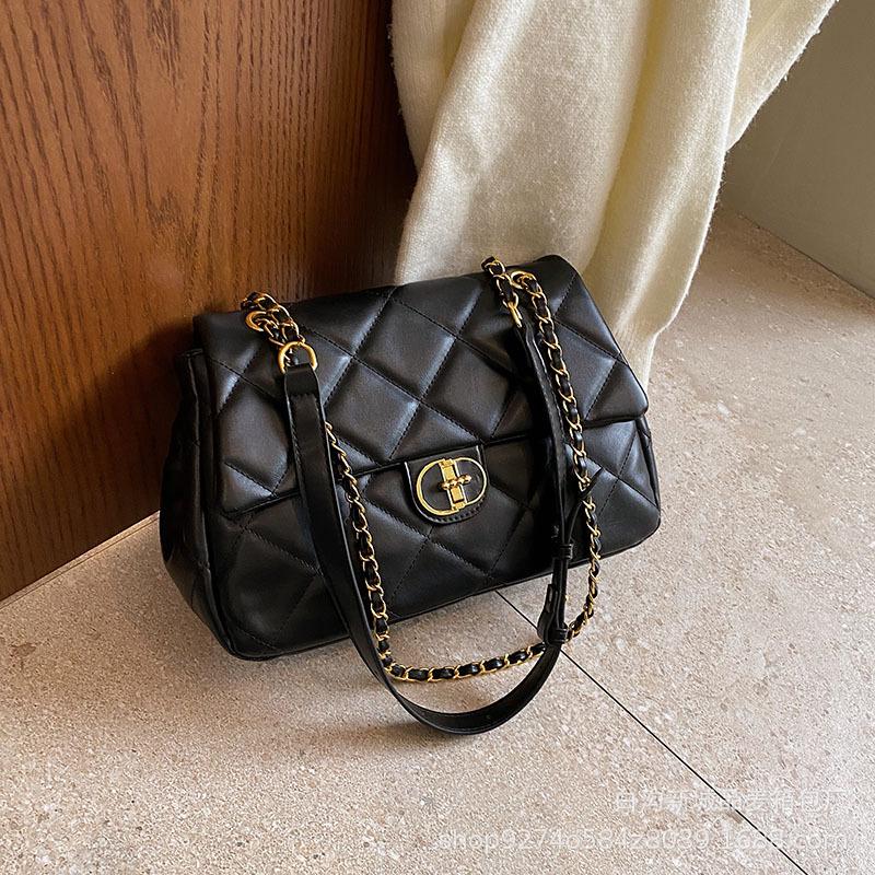 Niche Design Fashionable Diamond Chain Large Bag Women's 2025 New Temperament Women's Large-capacity Shoulder Messenger Bag