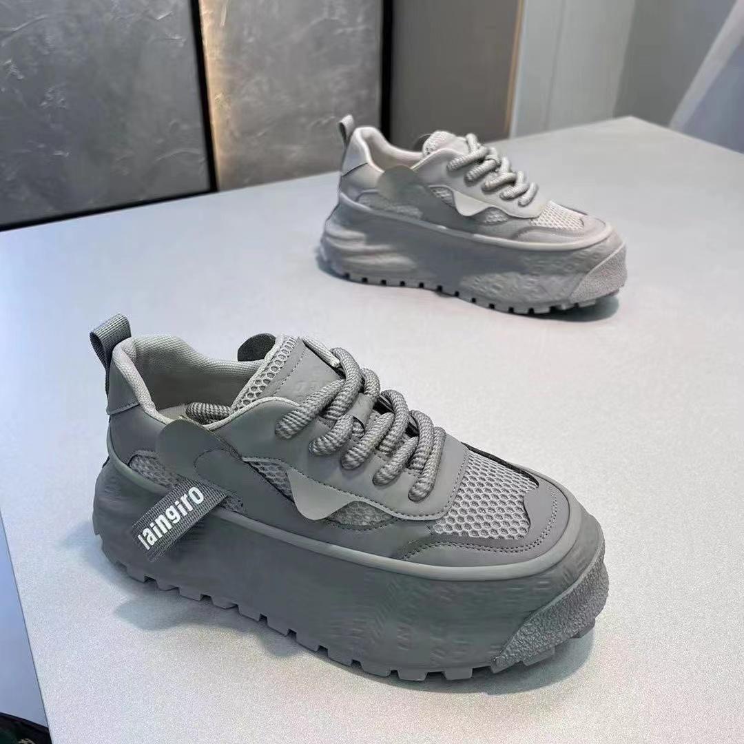 Модные цветные кроссовки с новым буквенным дизайном — фото 10