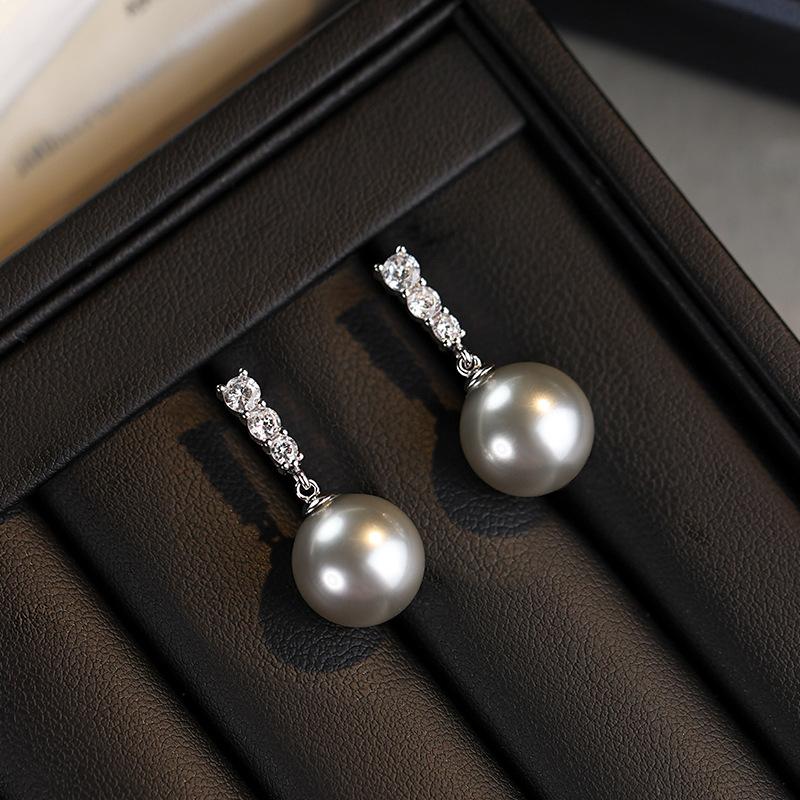 Silver Needle Pearl Earrings Women Niche Design Advanced Ear Jewelry серый