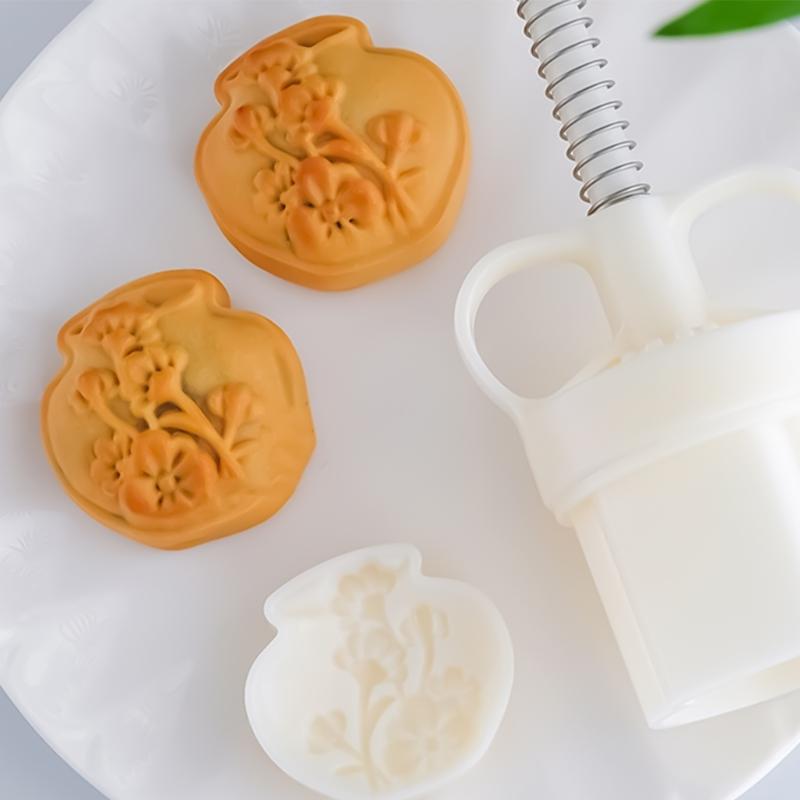 Traditional Chinese Mooncakes Making Molds Beautiful Flower Mooncakes Making Molds for Elegant Sweet and Dessert Project