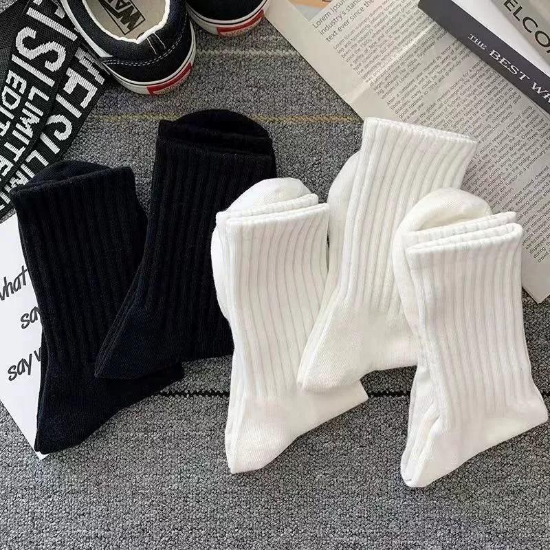 6/12 Pairs Men Solid Color Mid Tube Socks Fashionable Black White Color Sweat Absorbing Soft Comfortable Casual Sports Socks