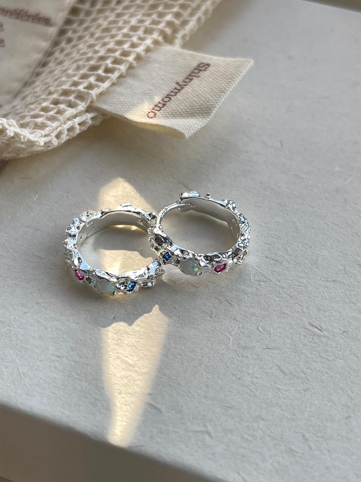 

Серьги-иглы из серебра 925 пробы с опалом, женские изысканные серьги из циркония высокого класса, осенние и зимние милые новые серьги A pair of 925 silver needle