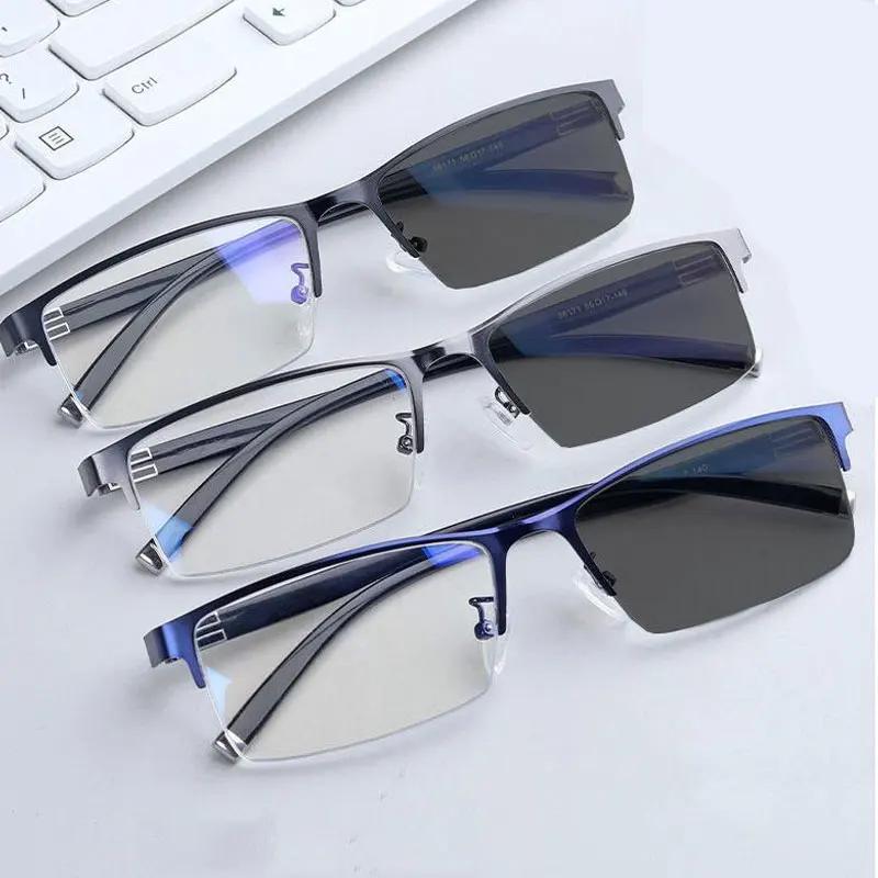 Lunettes de lecture à changement de couleur Ajustement progressif de la vision Lunettes bifocales multifocales pour hommes Conversion lumineuse