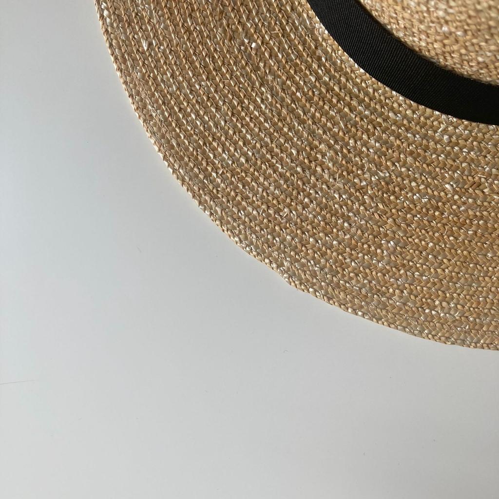 Seaside vacation flat top hat female summer small fresh Internet celebrity straw hat sun protection sunshade beach weaving tide