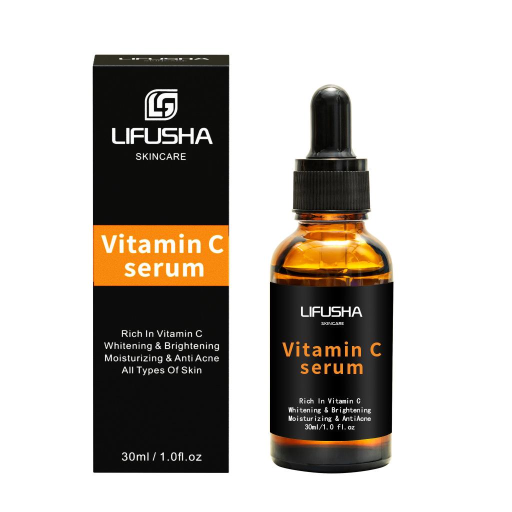 

Превосходная эссенция витамина С для более яркой и гладкой кожи с натуральными ингредиентами