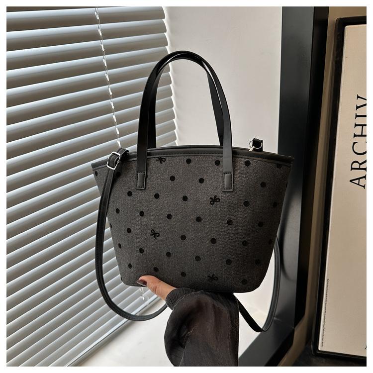 Fashion Large-capacity Tote Bag Women's 2025 Autumn New Casual Retro Shoulder Bag Commuter Handbag Bag